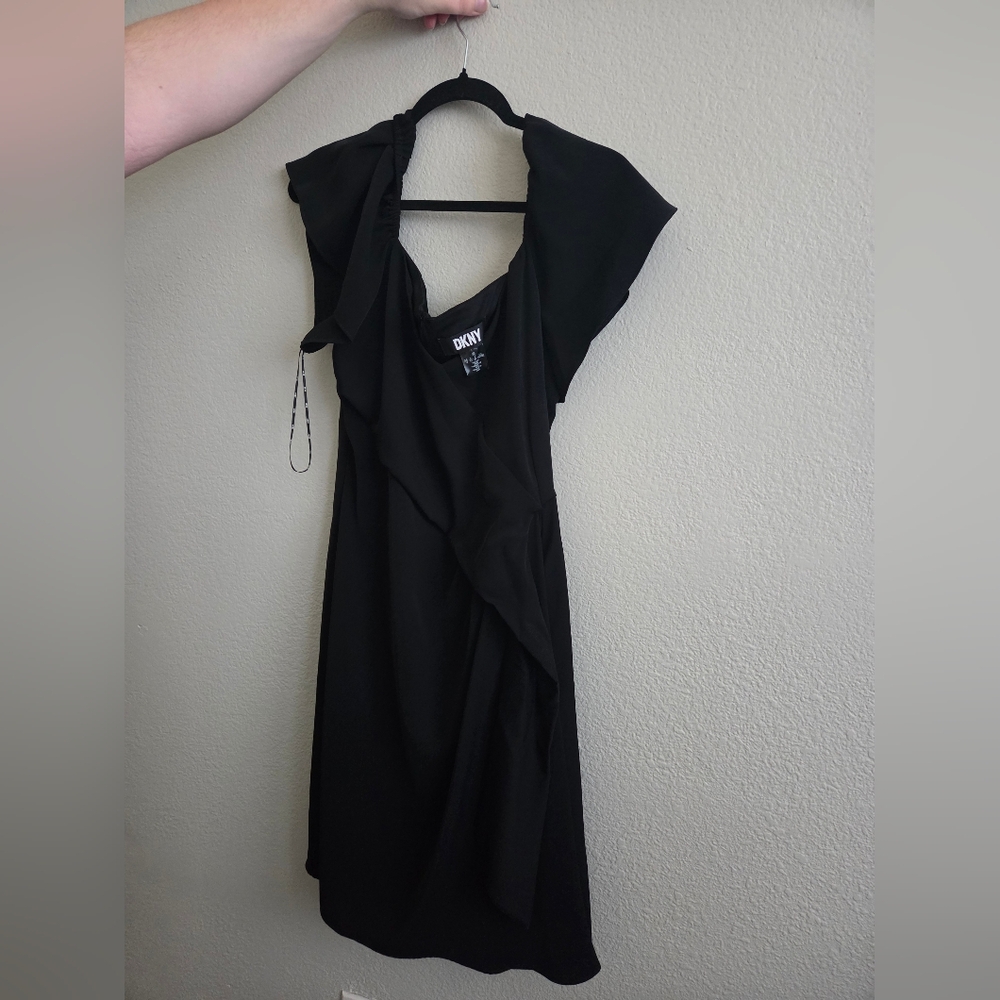 (Sz12) DKNY Off The Shoulder Black Ruffle Dress Cocktail Short